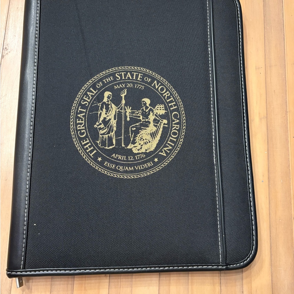 Stylish Black Portfolio with North Carolina Seal